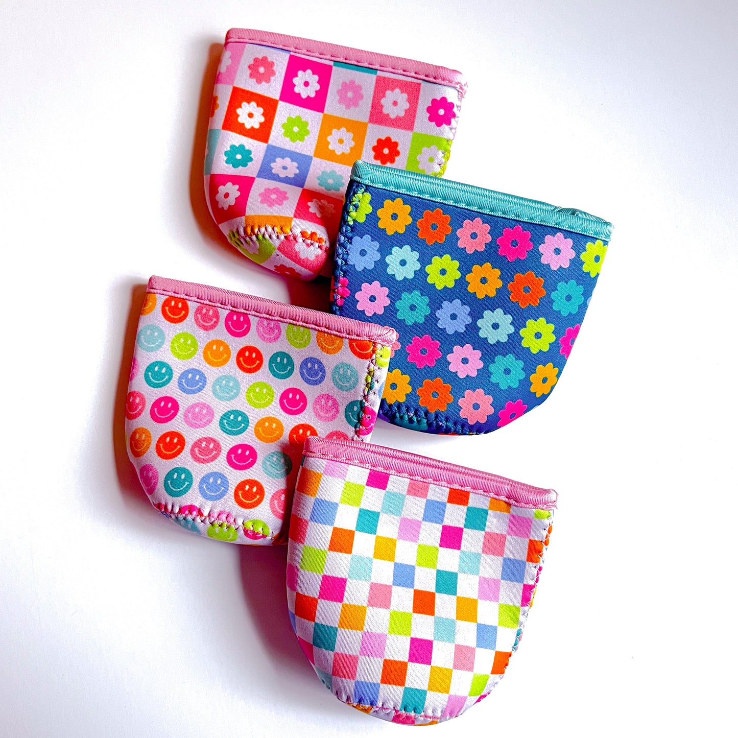 Checkered Daisy Cup Cover Koozie