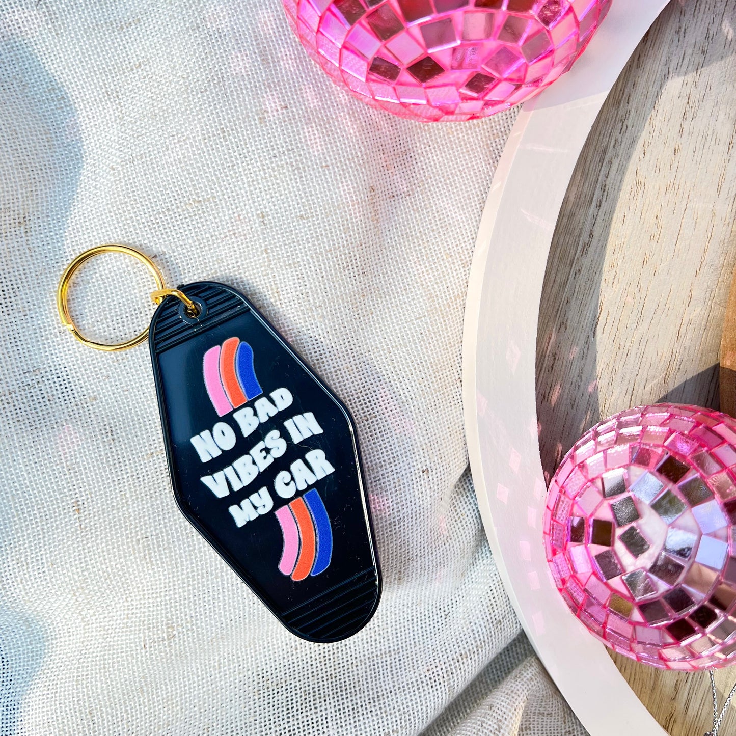 No Bad Vibes in My Car Vintage Motel Keychain